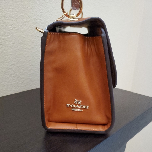 Luxury Women's Handbags - Picture 5 of 13